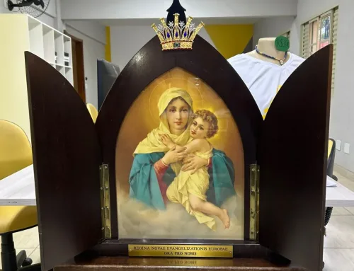 Secretariado recebe a visita da Mãe Peregrina da Europa!