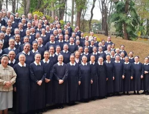 Irmãs de Maria recebem a Indulgência Plenária no Centenário de sua Fundação
